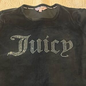 Juicy size medium black velour shirt. Long sleeves runs big,